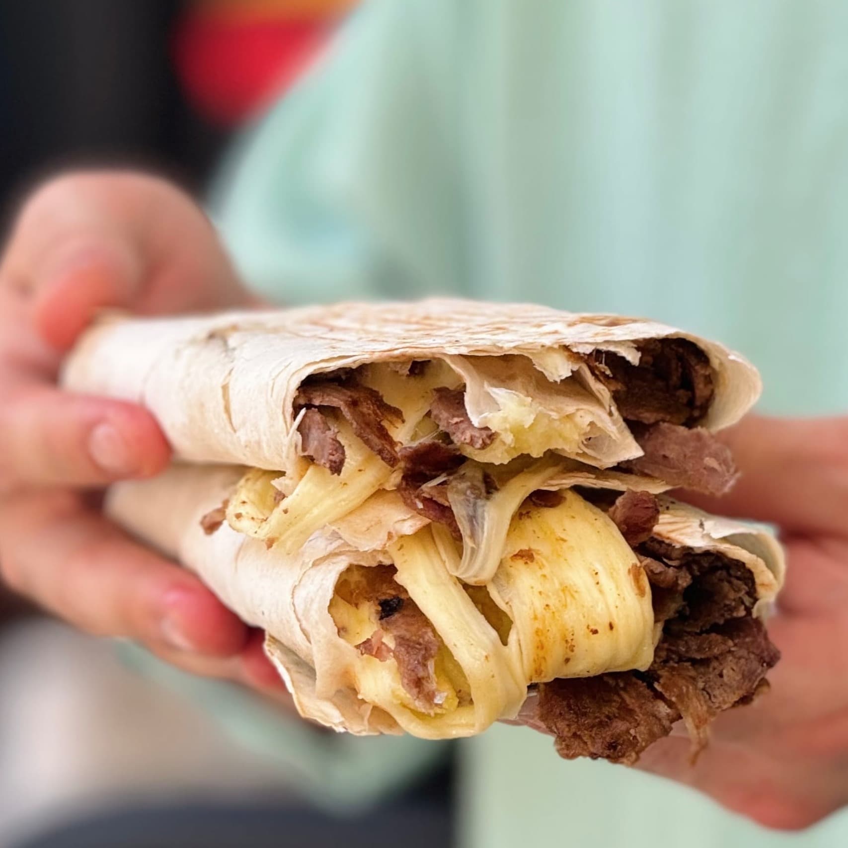 Meşhur Kaşarlı Et Dürüm